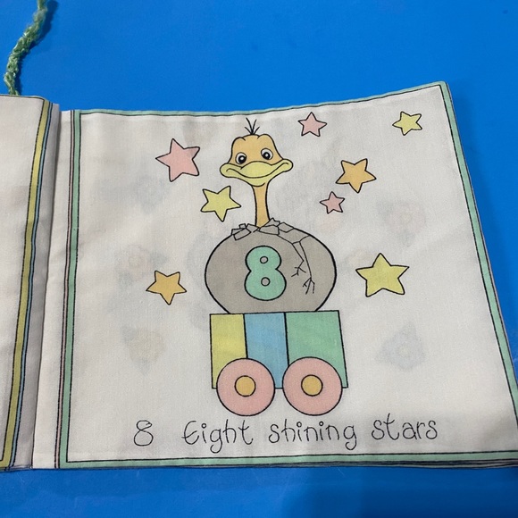 PRECIOUS MOMENTS VTG 90’s MY FIRST COUNTING BOOK HANDMADE FABRIC BOOK 10”x 9” - Picture 13 of 13